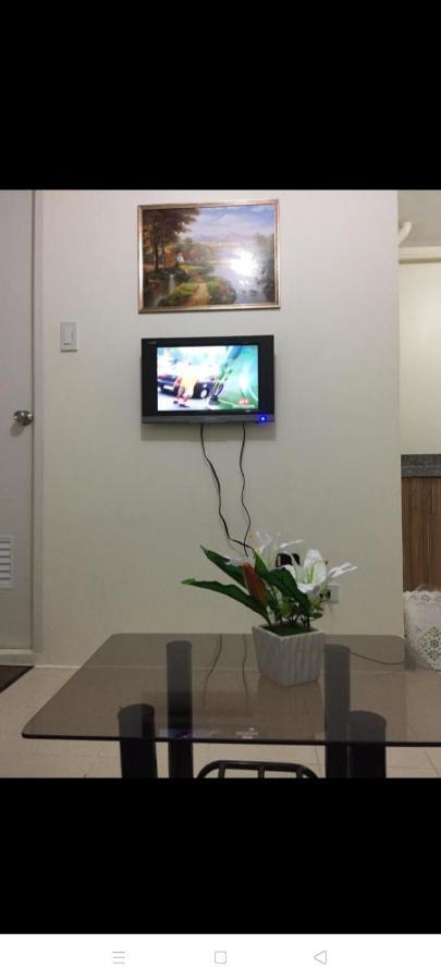 Urban Deca Tondo Manila By Gracey'S Place Unit 3 エクステリア 写真